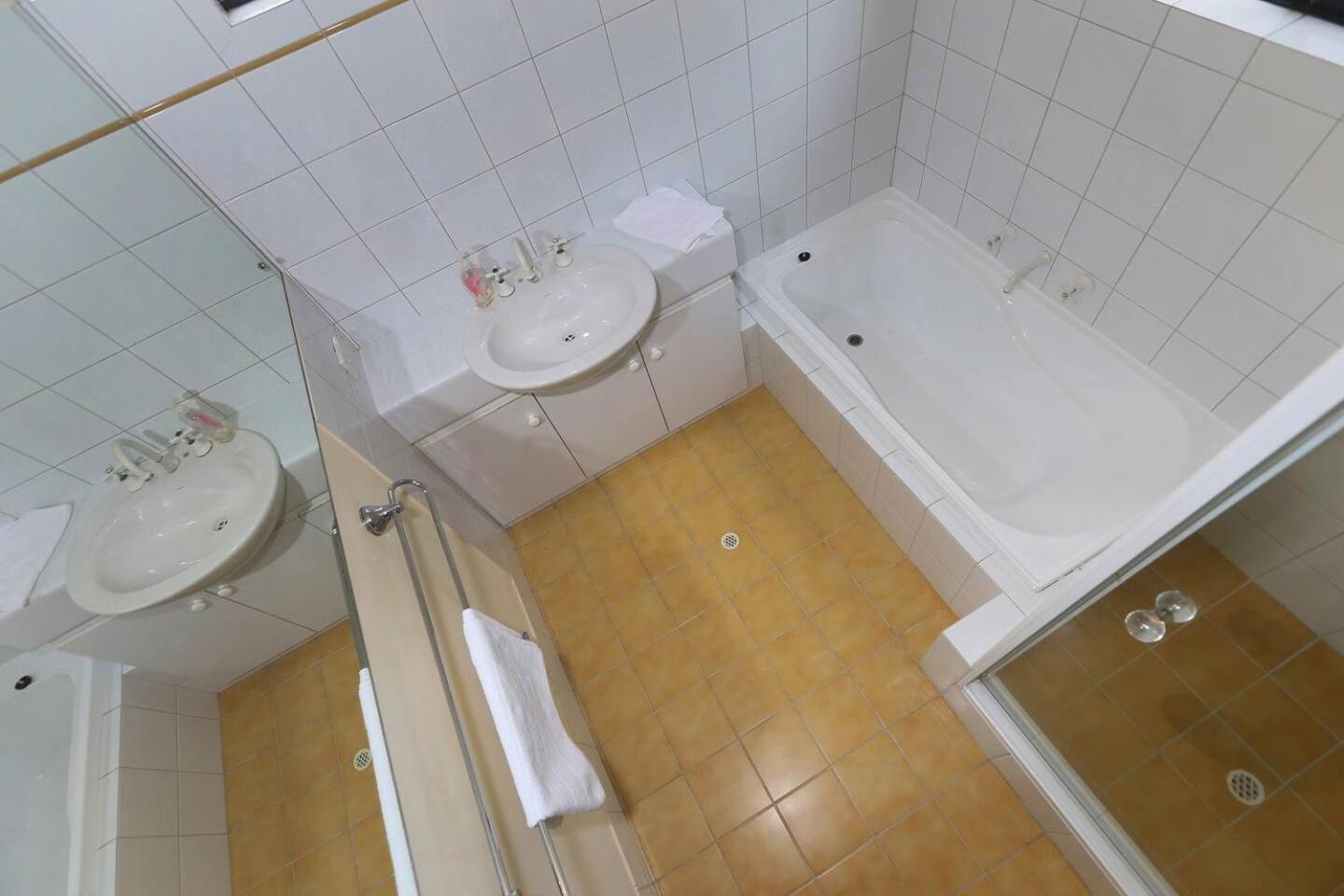 Rancho Relaxo - Great For Longer Stays! Free Wifi Scarborough Экстерьер фото